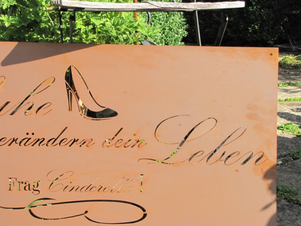 Edelrost Gedichttafel "Schuhe Cinderella"