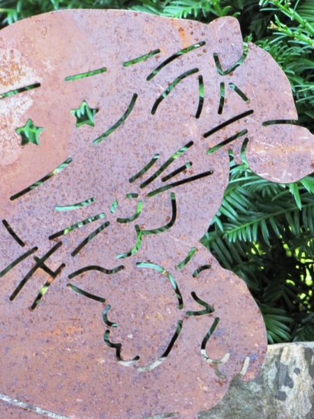 Edelrost Katze im Stiefel