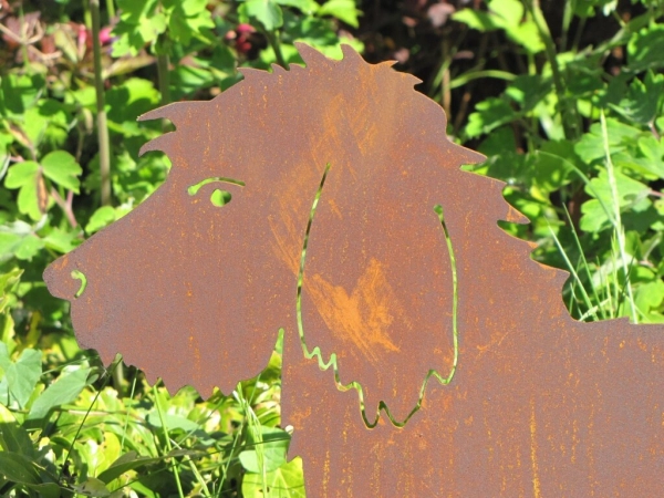 Edelrost Gartenfigur Rauhhaardackel Bastian