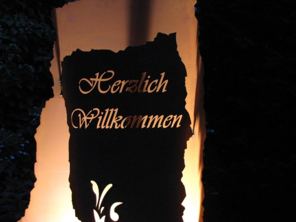 Säulenbogen aus Edelrost