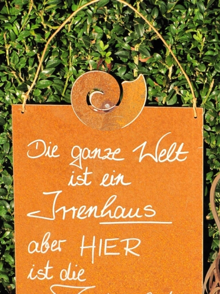 Edelrost Schild mit Schnecke Irrenhaus