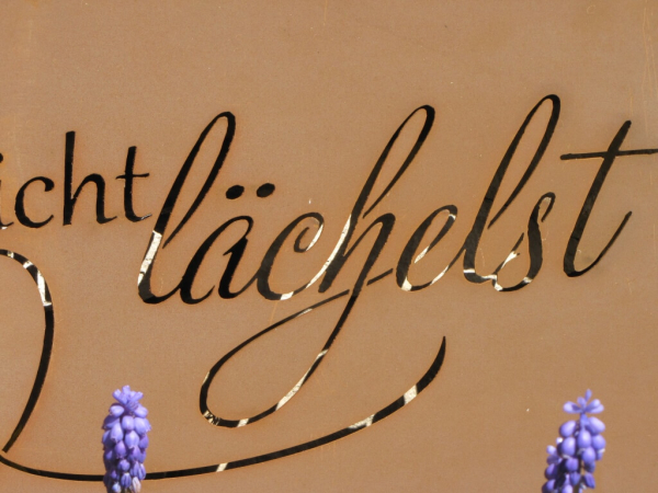 Edelrost Gedichttafel Spruchschild ein Tag ohne Lächeln