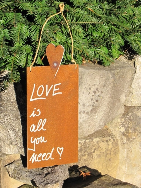 Edelrost Schild mit Herz LOVE