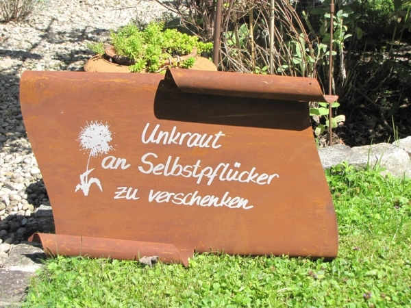 Edelrost Spruchrolle Unkraut