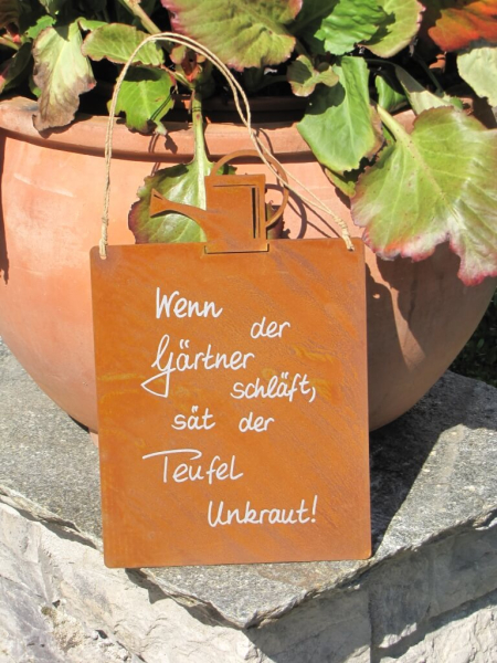 Edelrost Gedichttafel Gießkanne