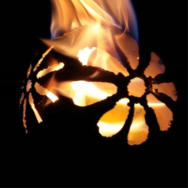 Edelstahl Gartenstecker Feuerfratze Blume