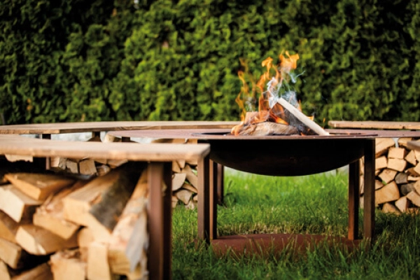 Edelrost Sitzbank für Grillstelle Circle