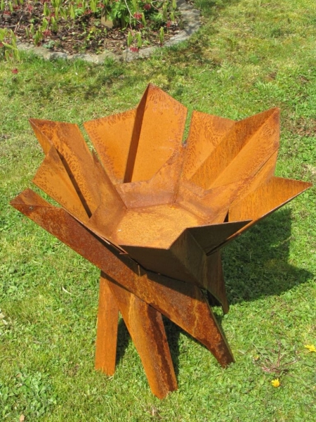 Design Feuerkorb Phoenix aus Rohstahl, gerostet