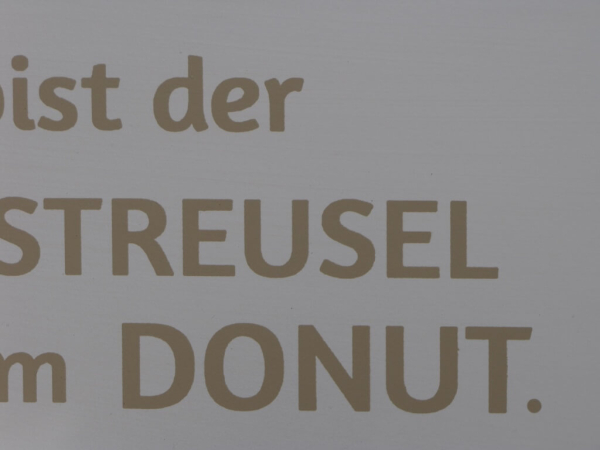 Shabby Chic Metallspruchschild "Zuckerstreusel"