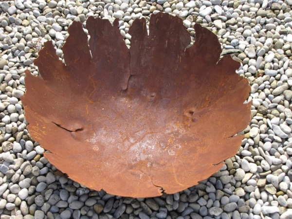 Pflanzschale Riss aus Edelrost