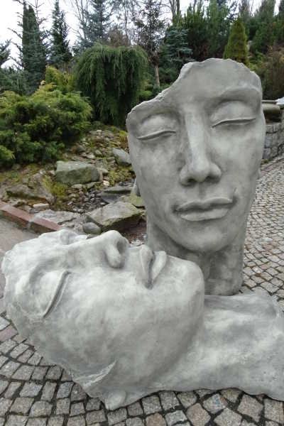 Skulptur Gesicht Frau aus Steinguss, 115 cm Skulptur Gesicht Frau aus Steinguss, 115 cm