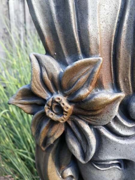Venezianische Maske Levante aus Steinguss