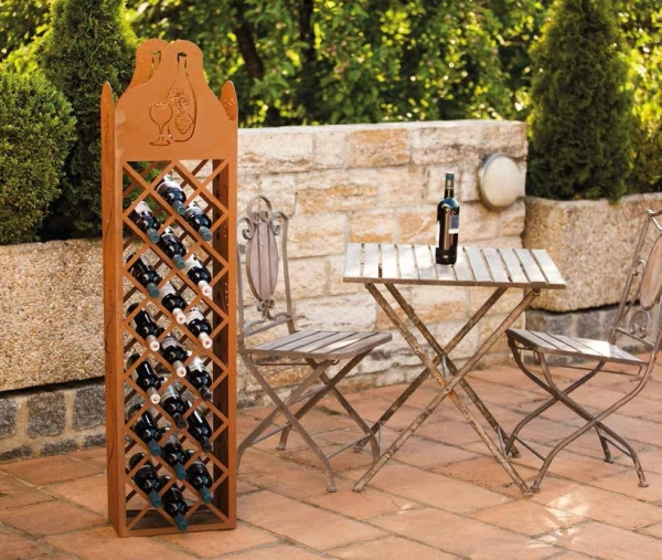 Weinregal aus Edelrost
