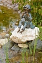 Bronzeskulptur Til mit Mundharmonika, wasserspeiend