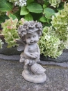 Elfe Lalula mit Gans, Resin